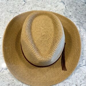 Stylish Tan Straw Hat
